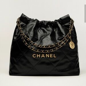 100% Authentic CHANEL 22 Black Calfskin Quilted Leather Chain Shoulder Bag